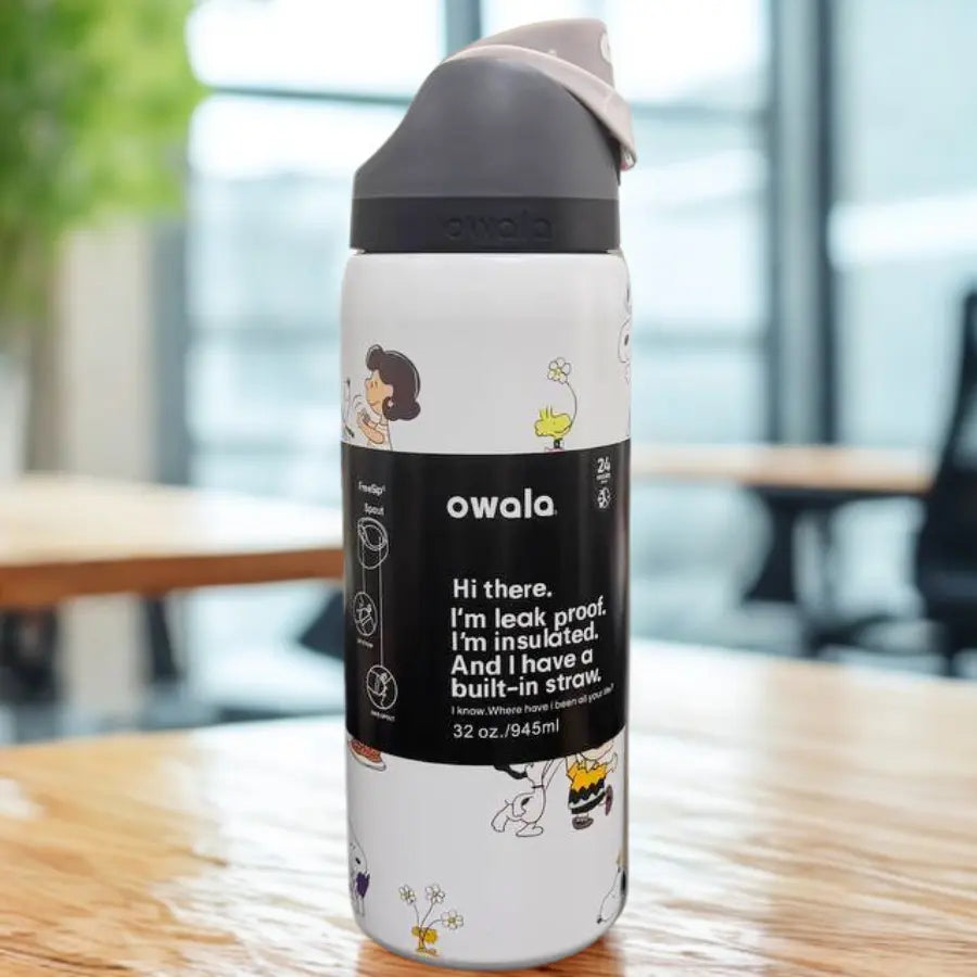Owala Freesip 32 oz Insulated Stainless Steel Water Bottle - Leakproof Flip Lock Lid, BPA Free, Retains Cold for 24 Hours and Heat for 12 Hours, Reusable Sports Travel Bottle with Built-In Straw
